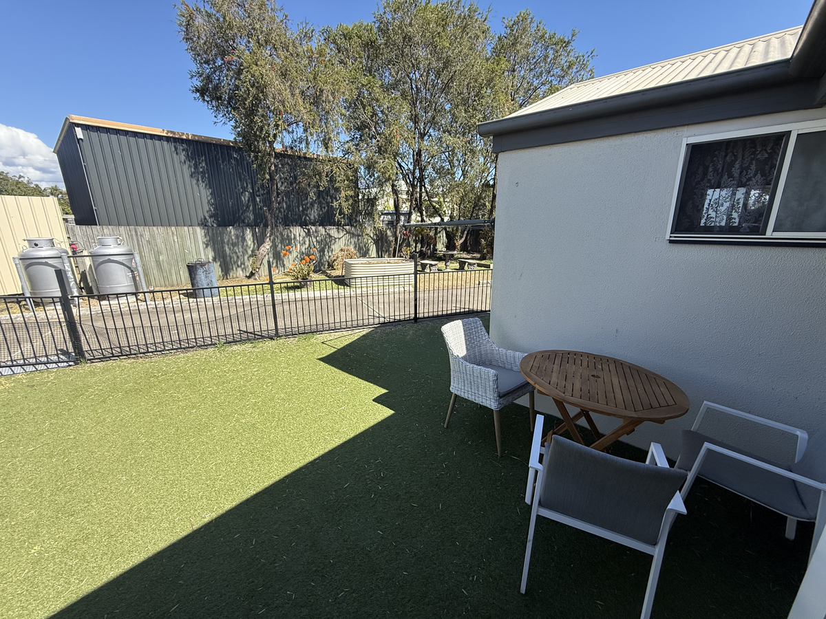 Carlton House private courtyard